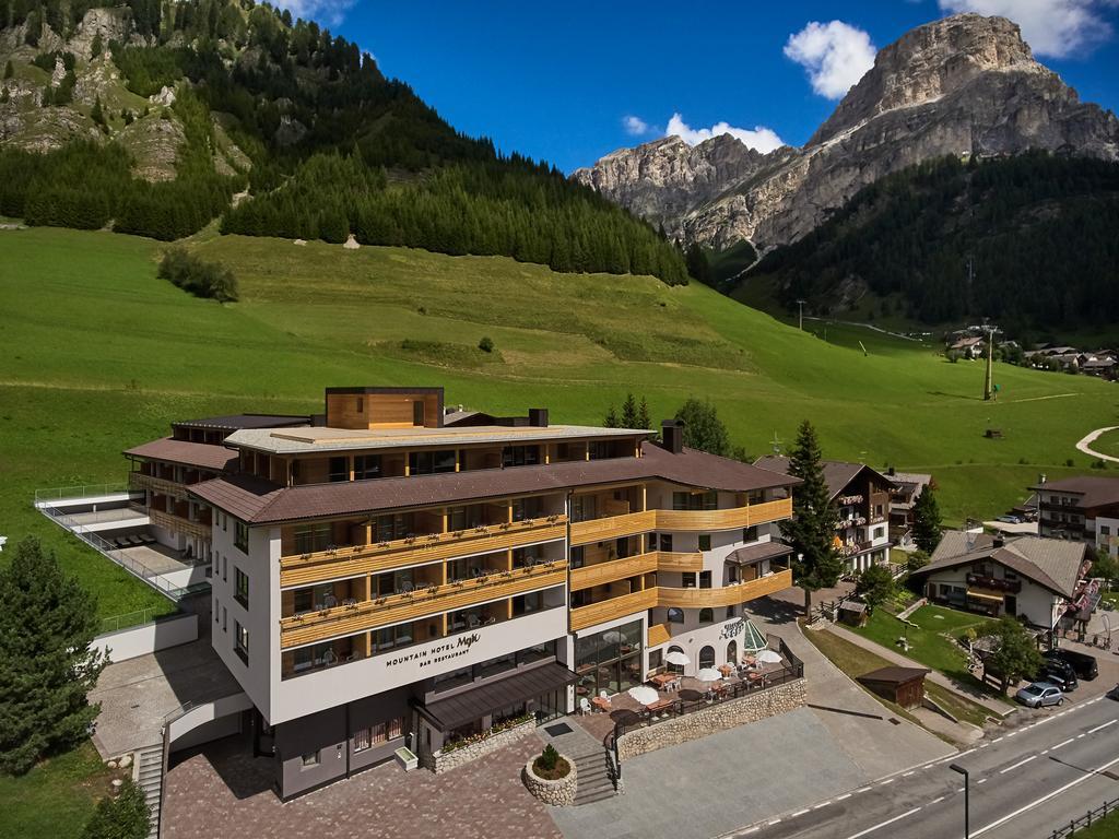 Mountain Hotel Mezdi Colfosco Exteriör bild