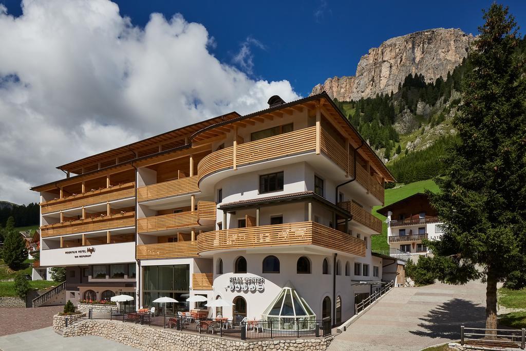 Mountain Hotel Mezdi Colfosco Exteriör bild